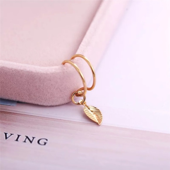 Boho Minimalist Leaf Ear Cuff/Fake No-Pierce Clip - Picture 3 of 11